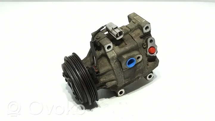 Toyota Yaris Verso Compressore aria condizionata (A/C) (pompa) 8832052040