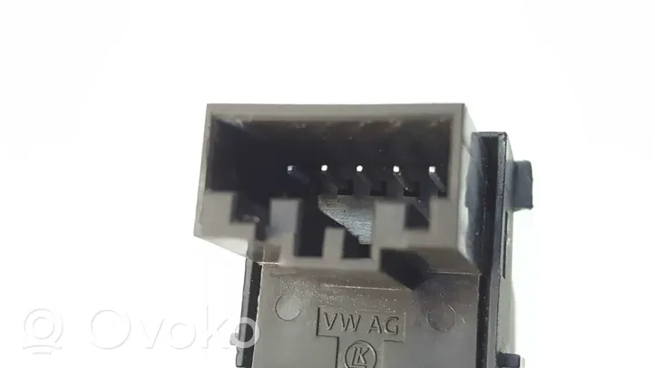Skoda Fabia Mk3 (NJ) Interrupteur commade lève-vitre 5JA959855AWHS