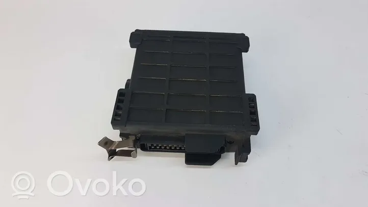 Mercedes-Benz 190 W201 Komputer / Sterownik ECU silnika 0280800100