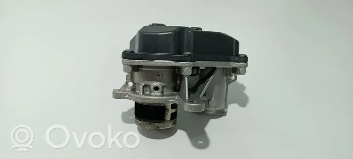 Volkswagen Golf VIII EGR valve 