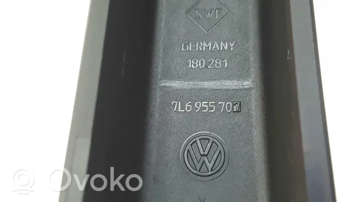 Volkswagen Touareg I Rear wiper blade arm 