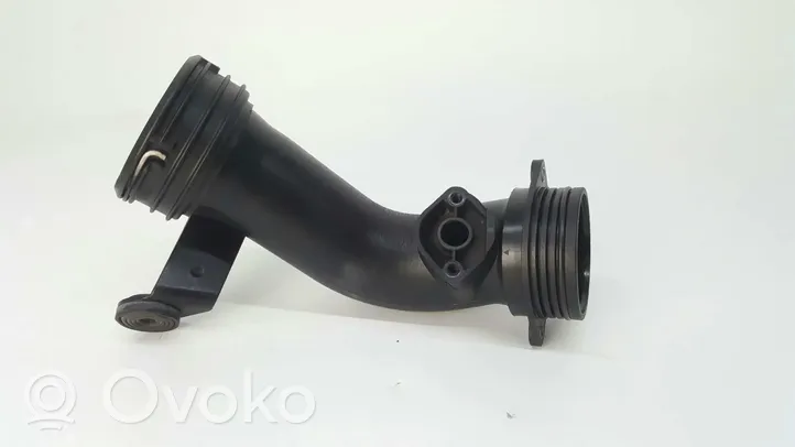 Volkswagen Touareg I Tuyau d'admission d'air turbo 7L6145955