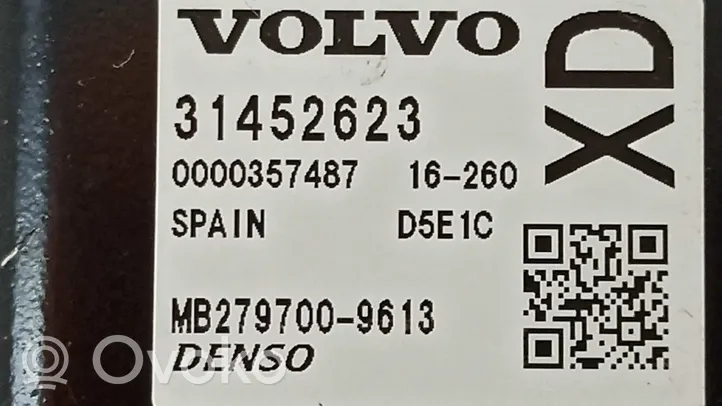 Volvo V40 Komputer / Sterownik ECU silnika 2797009613