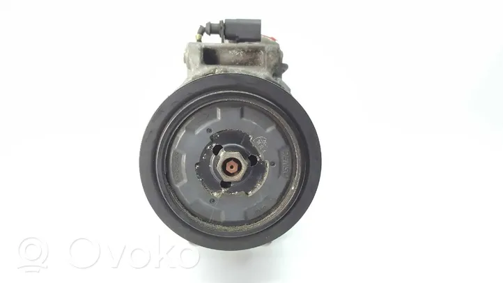 Volkswagen Touareg I Compresor (bomba) del aire acondicionado (A/C)) 7P0820803N