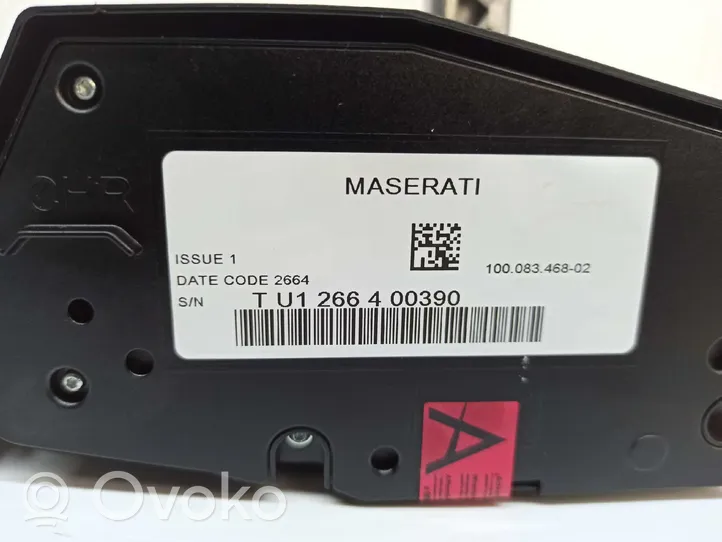 Maserati Ghibli Vaihteenvalitsimen verhoilu 10008346802