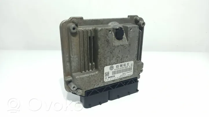 Seat Leon (1P) Komputer / Sterownik ECU silnika 03G906021