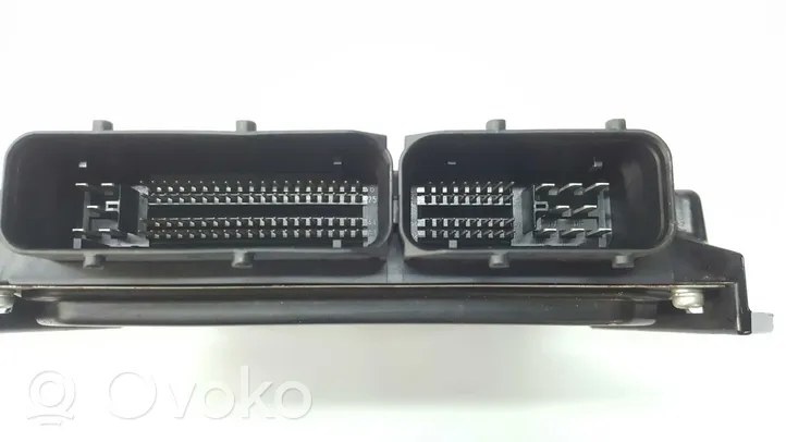 Nissan Pathfinder R51 Komputer / Sterownik ECU silnika MB275800-4737