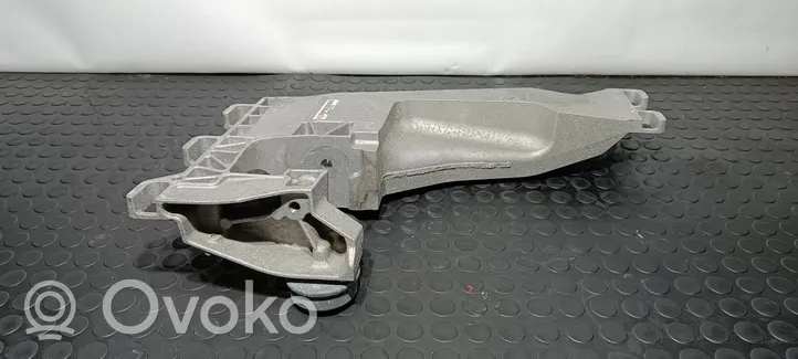 Land Rover Range Rover Velar Pavarų dėžės tvirtinimo kronšteinas HK835060EC