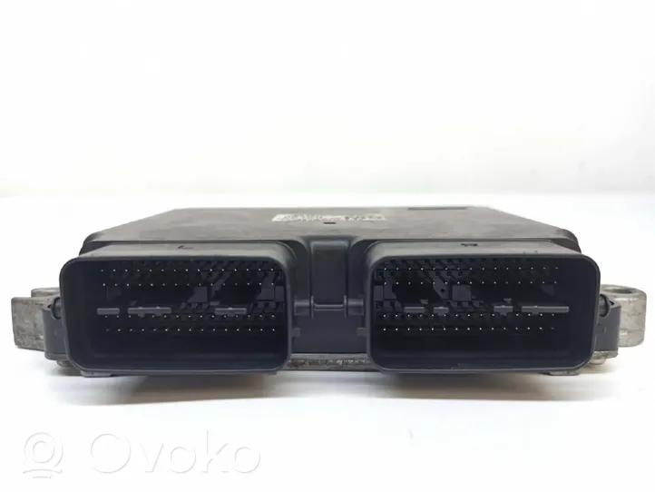 Opel Agila B Блок управления двигателем ECU 95512970