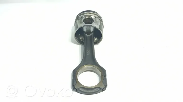 Mercedes-Benz S W220 Connecting rod/conrod A6280300020