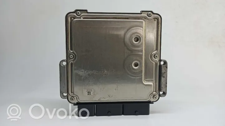 Renault Megane III Unité de commande, module ECU de moteur 237100556R