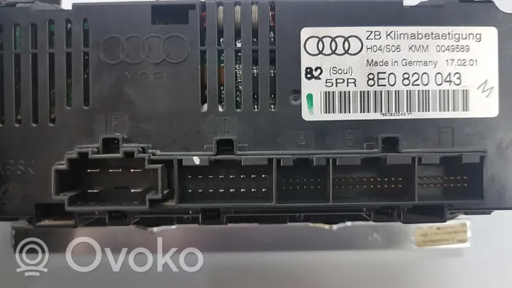 Audi A4 S4 B6 8E 8H Panel klimatyzacji 8E0820043AA