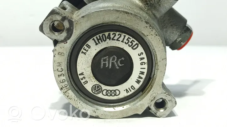 Volkswagen Golf III Power steering pump 