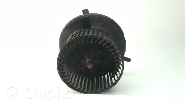 Volkswagen Caddy Ventola riscaldamento/ventilatore abitacolo 983226W