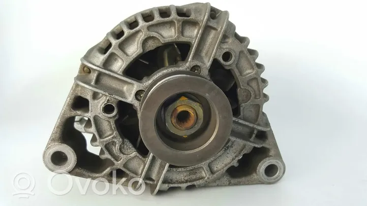 Opel Corsa C Generatore/alternatore 93177833