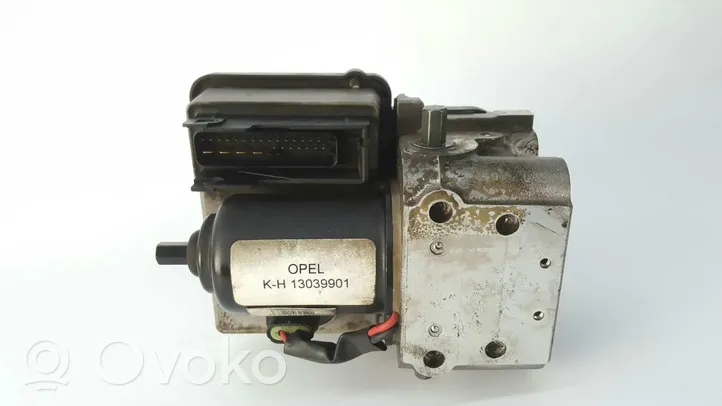 Opel Vectra B ABS-pumppu S108022001C