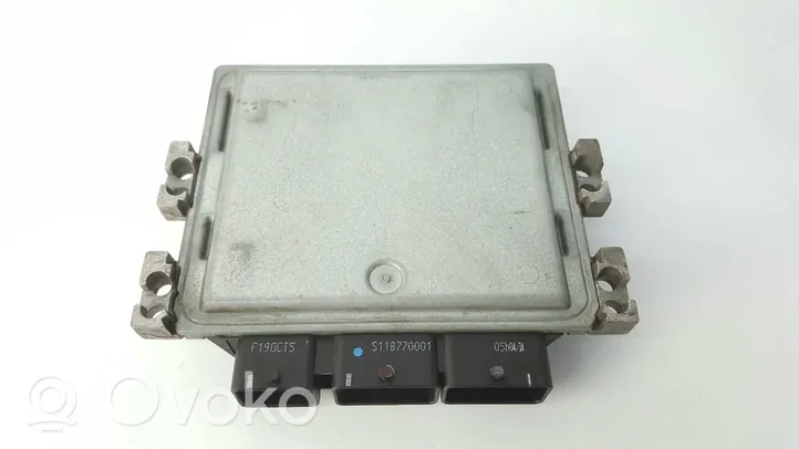 Renault Megane II Komputer / Sterownik ECU silnika S122326109A