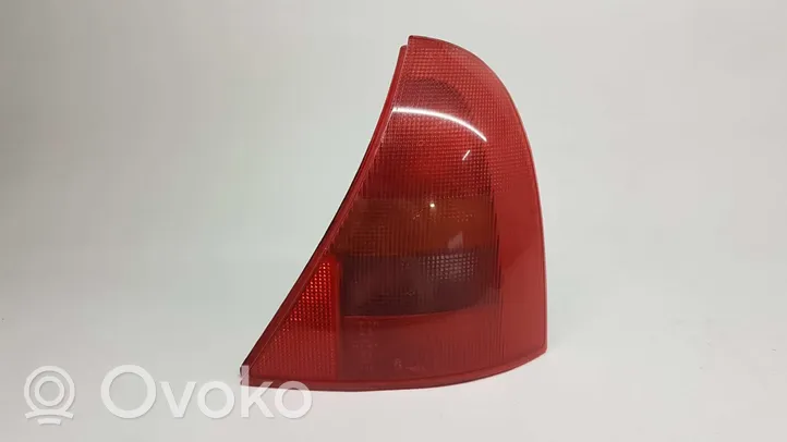 Renault Clio II Lampa tylna 7700410518