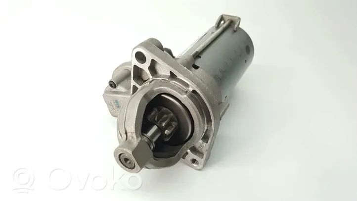 Opel Combo D Starter motor D6G321