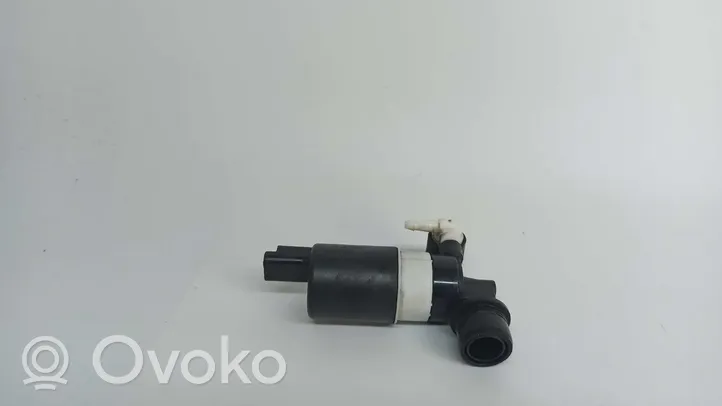 Renault Megane III Windscreen/windshield washer pump 7700430078