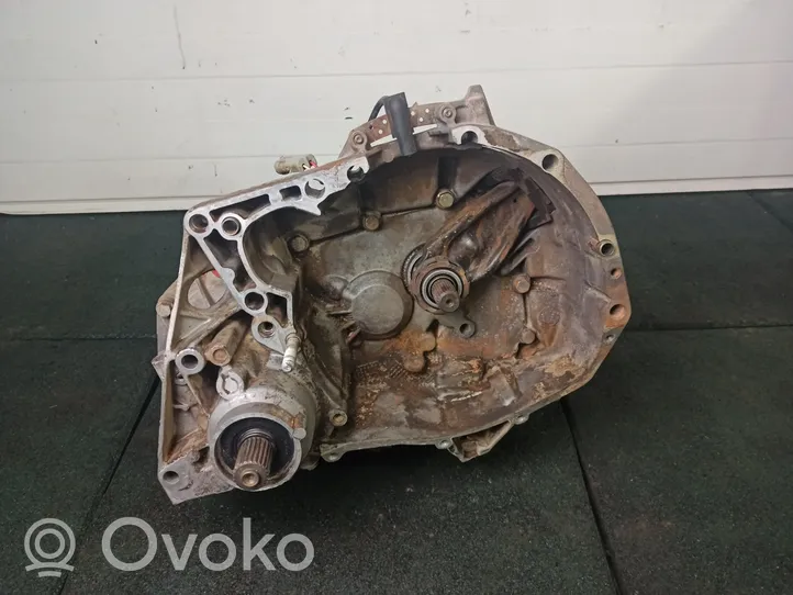 Renault 19 Manual 5 speed gearbox 