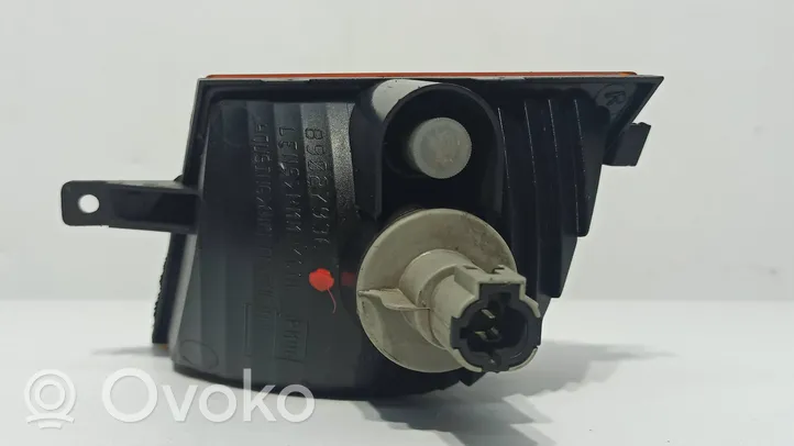 Nissan Micra Indicatore di direzione anteriore 89027936