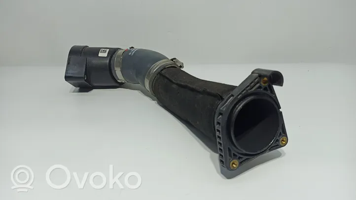 Volkswagen Arteon Turbo air intake inlet pipe/hose 05L145828D