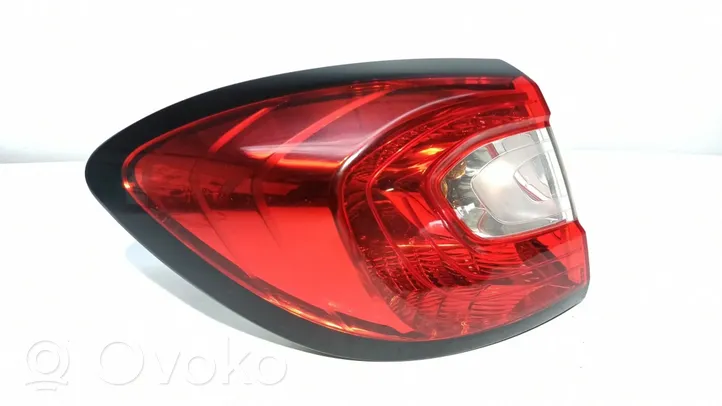 Renault Captur Lampy tylnej klapy bagażnika 