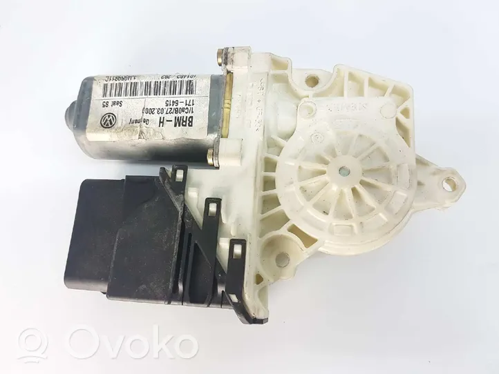 Seat Leon (1M) Rear door window regulator motor 1J4959811C018