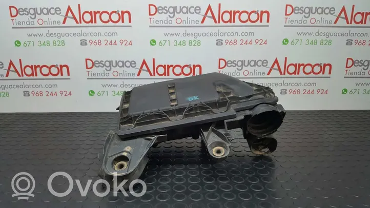 Citroen C3 Oro filtro dėžė 9673061080