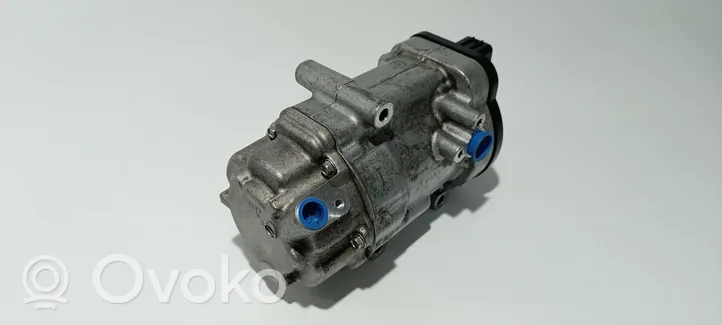 Toyota RAV 4 (XA40) Compressore aria condizionata (A/C) (pompa) 0424000171