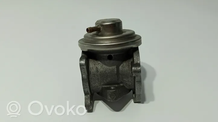 Volkswagen Polo IV 9N3 EGR valve 045129637A