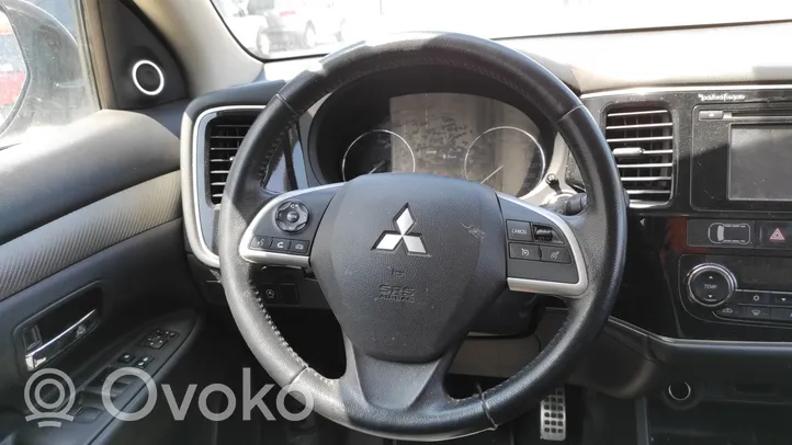 Mitsubishi Outlander Volante 