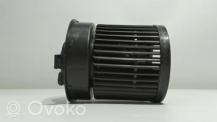 Nissan Qashqai+2 Ventola riscaldamento/ventilatore abitacolo 