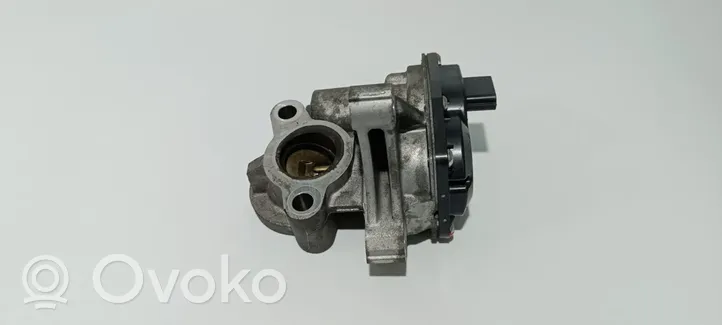 Nissan X-Trail T32 EGR valve 147102408R