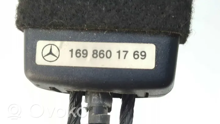 Mercedes-Benz B W245 Etuistuimen turvavyön solki 1698601769