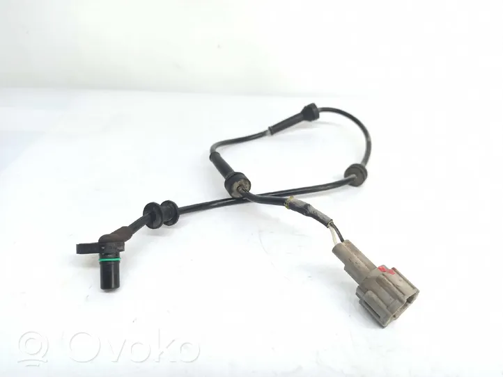 Nissan Pathfinder R51 Priekšējais bremžu ABS sensors 