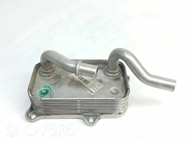 Mercedes-Benz S W220 Radiateur d'huile moteur A1121800311