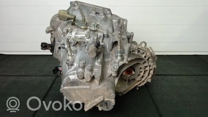 Honda CR-V Manual 5 speed gearbox ABE9