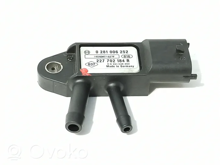 Nissan Juke I F15 Air pressure sensor 0281006252