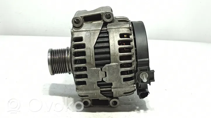 Mercedes-Benz S W221 Alternator 0121813003