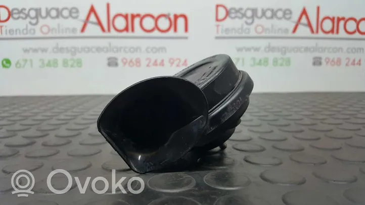 Volkswagen Polo IV 9N3 Horn signal 