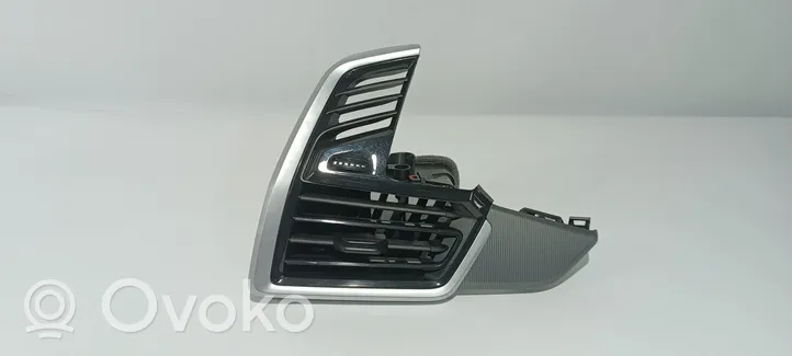 BMW X6 G06 Griglia di ventilazione centrale cruscotto 9399467