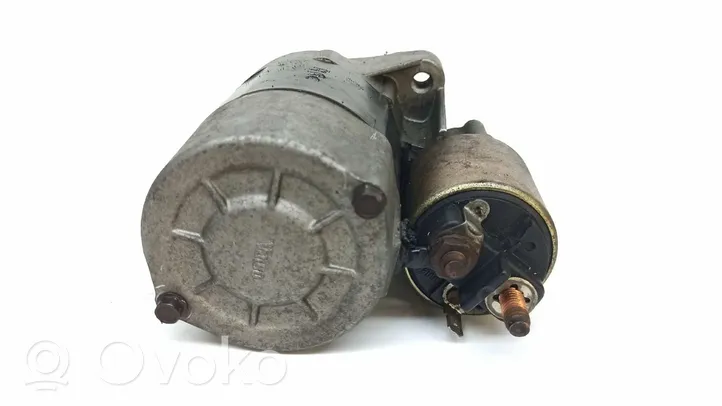 Renault Clio II Starter motor 7700864608