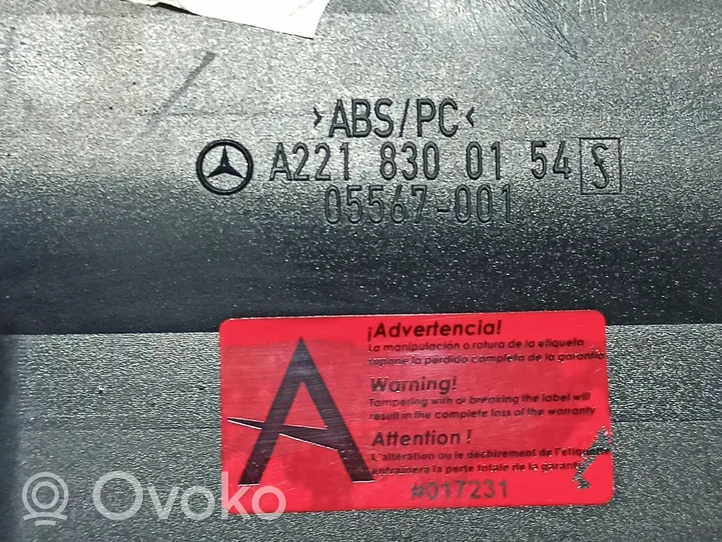 Mercedes-Benz S W221 Kojelaudan keskiosan tuuletussuuttimen ritilä A22183001549116