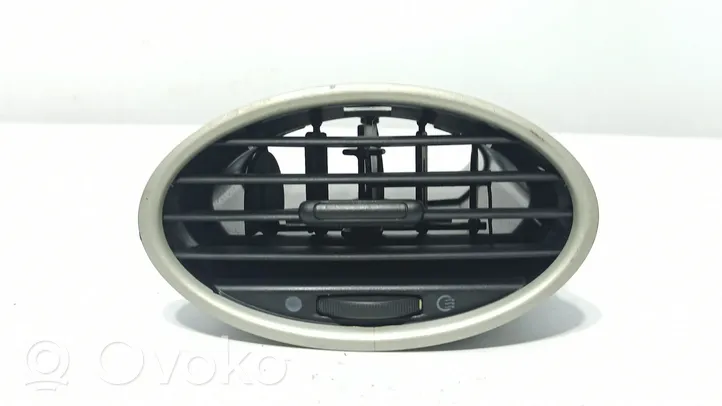 Ford Focus Grille d'aération centrale 4M51-A014L21-AE