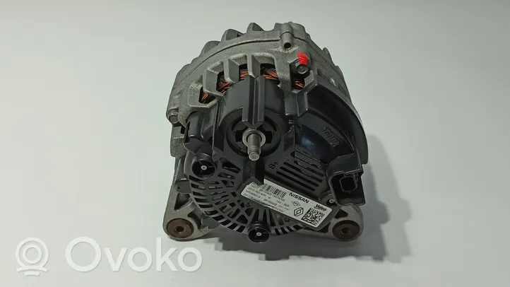 Renault Clio V Generatore/alternatore 231008040R