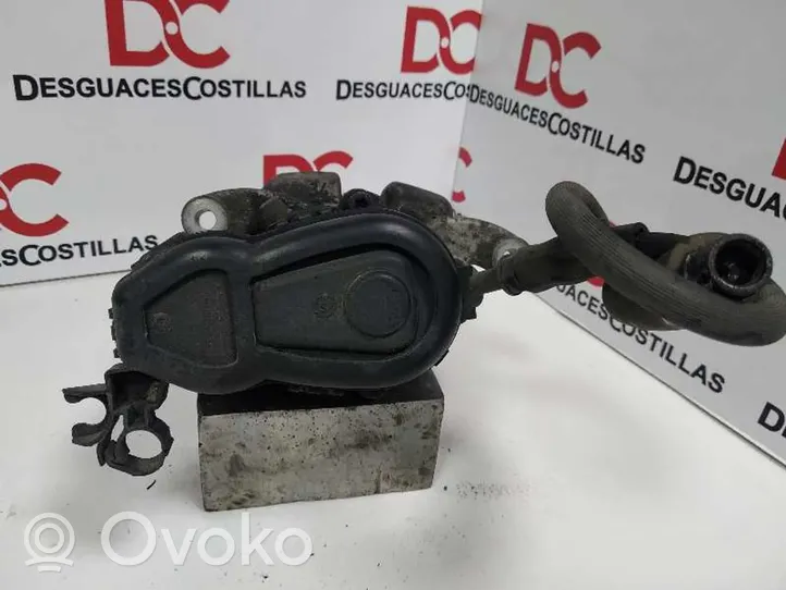 Mercedes-Benz A W176 Pinza del freno posteriore 0004232481