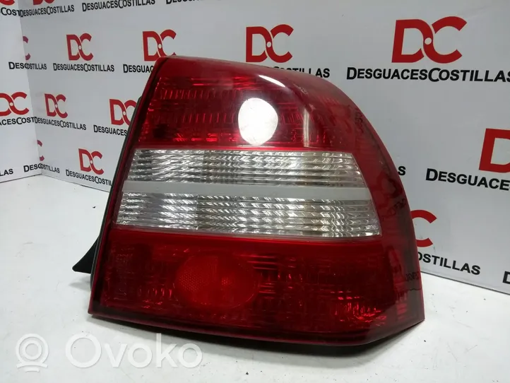 KIA Shuma Rear/tail lights 