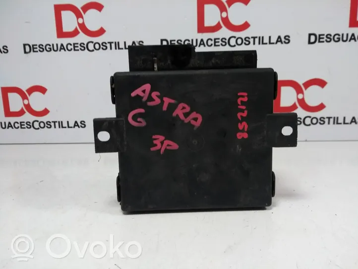 Opel Astra G Unité de commande / module de verrouillage centralisé porte 24410018